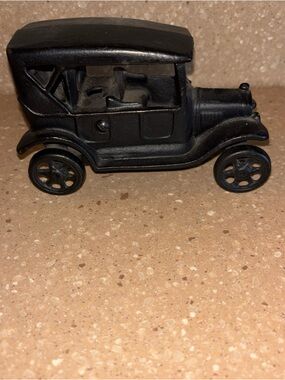 Classic Black Vintage Toy Car for Kids JM 135